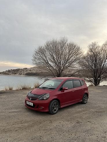 мини машина электро: Honda Fit: 2005 г., 1.3 л, Автомат, Бензин, Хэтчбэк — 3