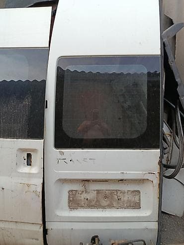 sprinter 2 2: Дверь Комплект Универсальный, Б/у — 2