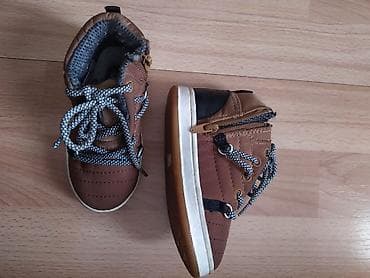 Детские утеплённые ботинки/кроссовки для мальчика или девочки. -