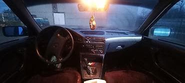 левый строна крыло bmw: BMW 520: 1993 г., 2 л, Механика, Бензин, Седан — 5