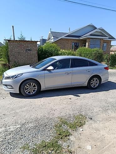 реки: Hyundai Sonata: 2016 г., Автомат, Газ, Седан — 2