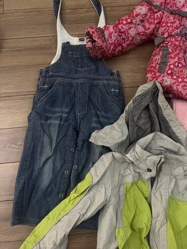 контейнеры для вещей: Продам детские вещи по 200-300сомов, нету дефектов — 6
