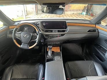 leksus gs 300: Lexus ES: 2019 г., 2.5 л, Автомат, Гибрид, Седан — 9