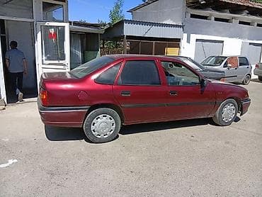 мотор на скутер: Opel Vectra: 1995 г., 1.6 л, Механика, Бензин, Седан — 3