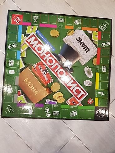 монополи: Настольная игра «Монополист» (русская версия) Комплект: - Игровое — 1