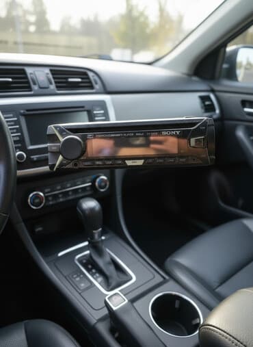 сабвуфер в авто: Автомагнитола Sony DV-5666 - Формат 1-DIN. - Встроенный — 1