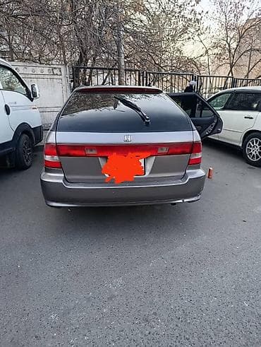 Honda Orthia: 2000 г., 2.3 л, Автомат, Бензин, Универсал — 4