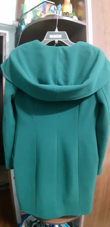 одежда оптом дордой: Пальто, Кромби, Осень-весна, Кашемир, По колено, С поясом, С капюшоном, Приталенная модель, S, M — 5