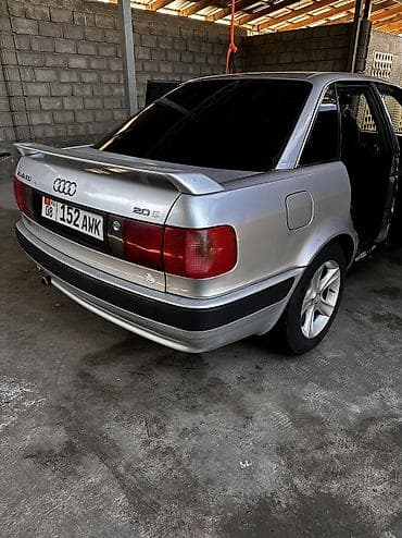 с4 2 3: Audi 80: 1991 г., 2 л, Механика, Бензин, Седан — 7