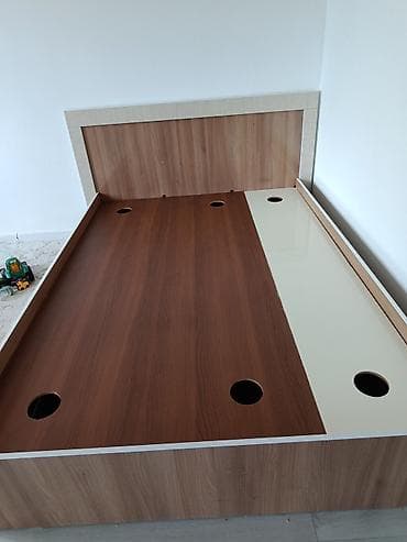 sofa bed: Кровать с высоким изголовьем и подъемным коробом для хранения - — 2