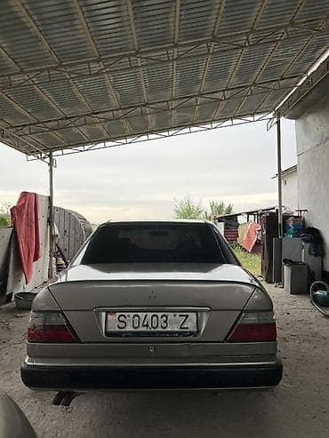 ecoflow delta 3: Mercedes-Benz W124: 1986 г., Автомат, Бензин, Седан — 3