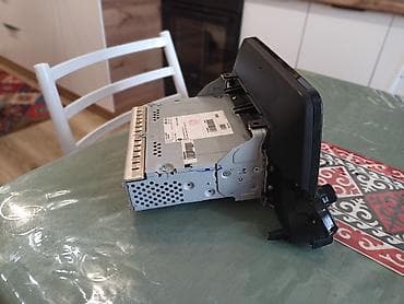 запчас 210: Штатная мультимедийная система (головное устройство) Hyundai/Kia - — 1