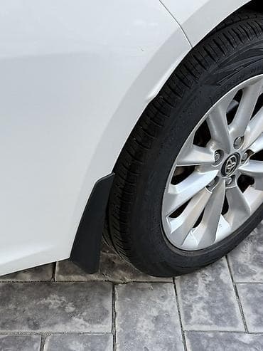 Продажа авто: Toyota Corolla: 2021 г., 1.2 л, Автомат, Бензин, Седан — 8