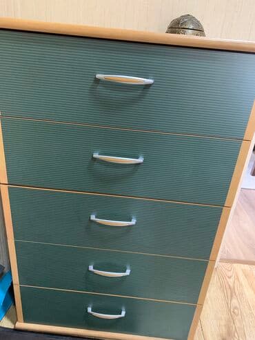 шифонер б у: Комод для одежды, Б/у, Без зеркала, цвет - Зеленый, Самовывоз — 2