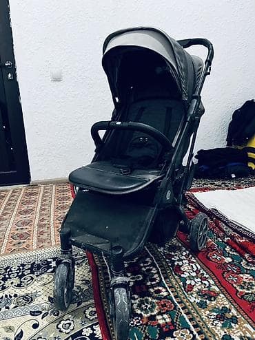 Коляски: Коляска, цвет - Черный, Б/у — 2