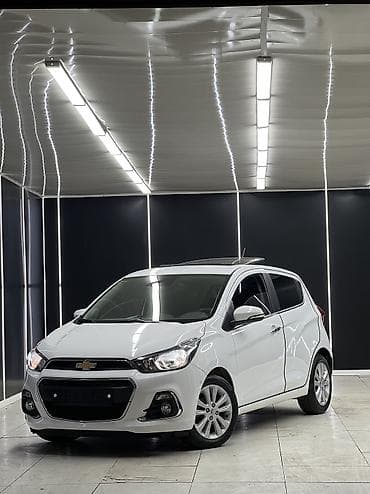wuling mini ev: Chevrolet Spark: 2017 г., Автомат, Бензин, Хэтчбэк — 1