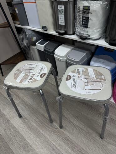 стол с табуреткой: Табуретка, Не раскладной — 8