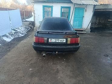 Продажа авто: Audi 80: 1992 г., Механика, Седан — 6