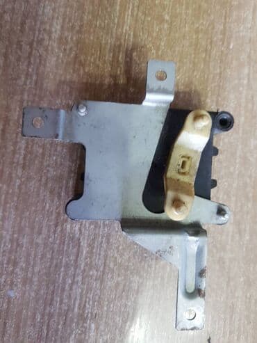 комбинированная варочная панель: Nissan Cefiro A32 актуатор печки, Нисан Максима A32 сервопривод — 3