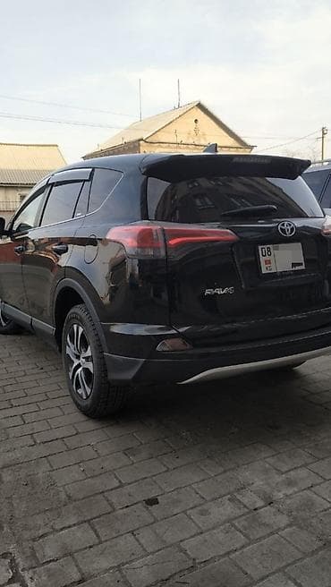 Toyota RAV4: 2018 г., 2.5 л, Автомат, Бензин, Кроссовер