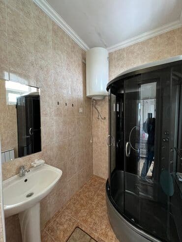 дом с баней на сутки: 160 м², 6 комнат, Утепленный, Теплый пол, Парковка — 14