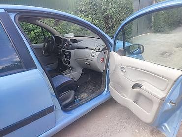 с4 100: Citroen C3: 2003 г., Механика, Бензин, Хэтчбэк — 6