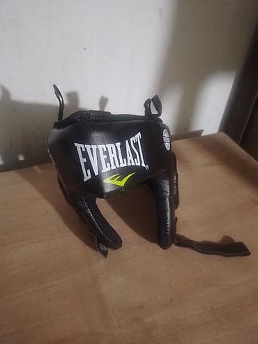 Шлем Everlast для единоборств - Размер: S - Тип: боксерский/для