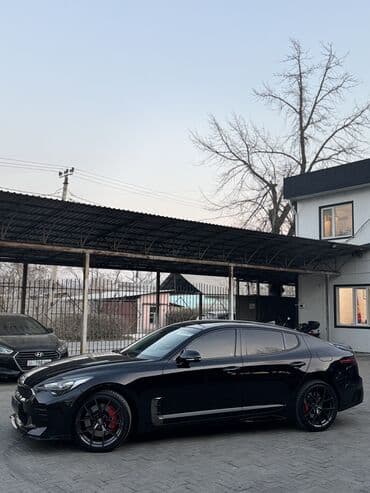 срочно продаю в связи с переездом: Kia : 2017 г., 2 л, Автомат, Бензин, Седан — 2