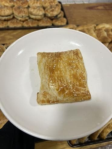 Самсы с начинкой Оптом от 5 шт Состав Курица слоёное тесто лук