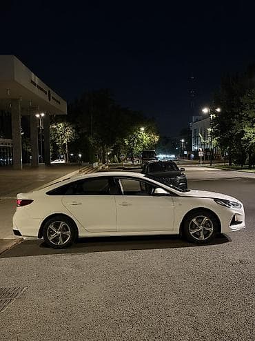 legacy 2020: Hyundai Sonata: 2020 г., 2 л, Автомат, Газ, Седан — 6