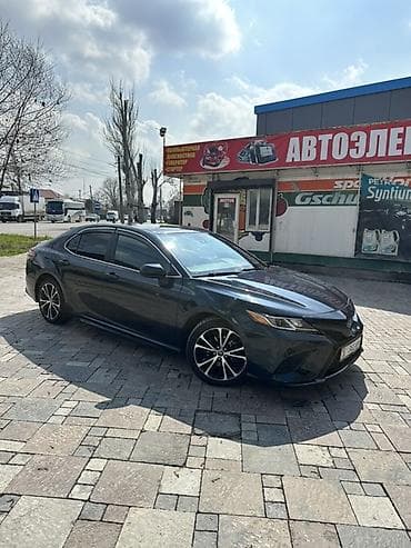 Транспорт: Toyota Camry: 2018 г., 2.5 л, Автомат, Бензин, Седан — 1