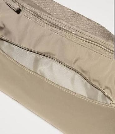 Классическая сумка, Uniqlo, Япония, Материал: Полиэстер, Регулируемый ремень, Унисекс, Новый — 6