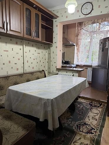 балкон: 2 комнаты, 52 м², 106 серия, 2 этаж, Косметический ремонт — 8