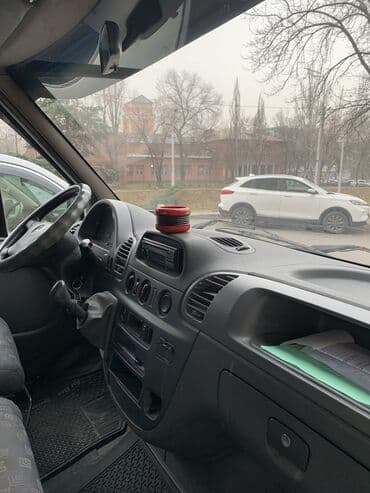 спринтер домкрат: Легкий грузовик, Mercedes-Benz, Стандарт, 1,5 т, Б/у — 7