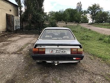 авто краска: Audi 80: 1988 г., Механика, Седан — 4
