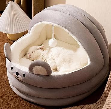 Палатки и домики: Уютный домик-лежанка для кошек - Закрытая полукуполом форма создает — 1