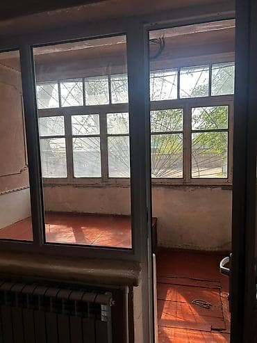 ansari bishkek: 1 комната, 34 м², 105 серия, 1 этаж, Старый ремонт — 1