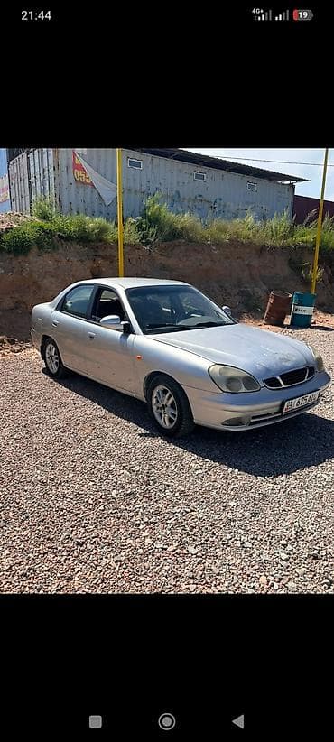 tivoli машина: Daewoo Nubira: 1999 г., 1.5 л, Механика, Бензин, Седан — 4