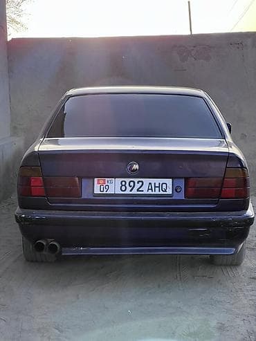 step 2: BMW 5 series: 1991 г., 2.5 л, Ручные, Бензин, Седан — 5