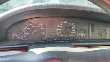 q 7: Audi 100: 1991 г., 2 л, Автомат, Седан — 5