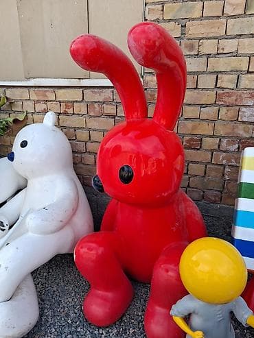 Большие декоративные фигуры и тематический реквизит для улицы и