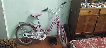 fixed gear: Детский велосипед, 2-колесный, 9 - 13 лет, Для девочки, Б/у — 1