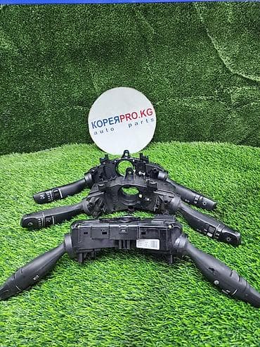 коммутаторы тайвань: Комбинационный переключатель подрулевой (блок рулевых переключателей) — 1
