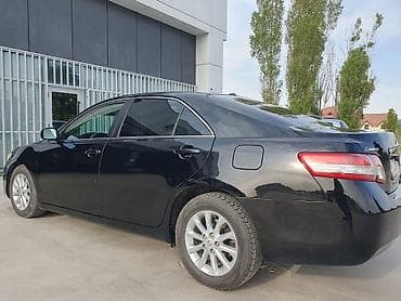 corolla 2004: Toyota Camry: 2010 г., Автомат, Бензин, Седан — 4