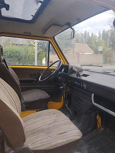 Volkswagen Transporter: 1986 г., Вэн/Минивэн — 6