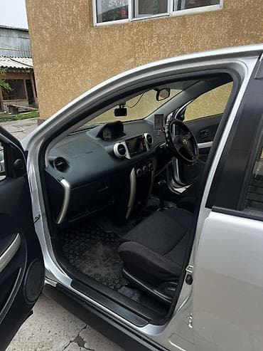 сколько стоит кг катализатора: Toyota Ist: 2003 г., Автомат, Бензин, Хэтчбэк — 9