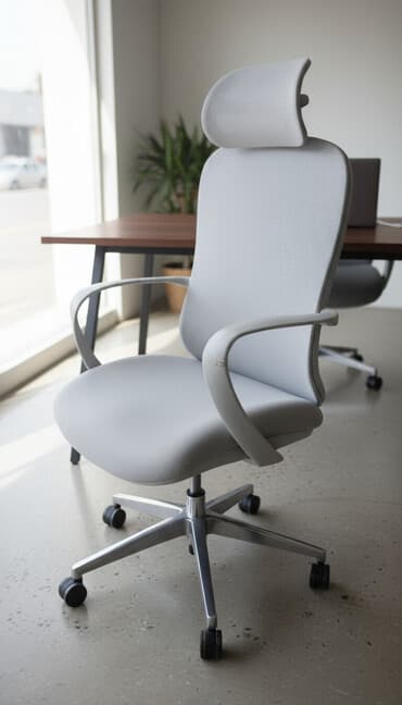 Офисное кресло, С колесиками, цвет - Серый