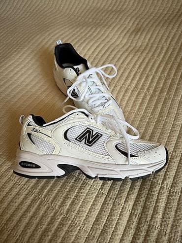 New Balance 530 White/Black - Модель: NB 530 (обозначение на боковой — 2