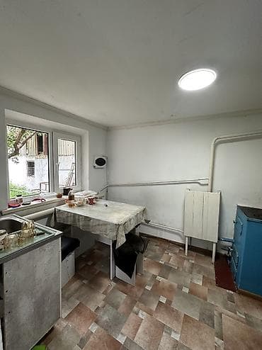 Кыймылсыз мүлк: 📍В Сокулуке от трассы 100 метров, продается дом расположенный на — 7