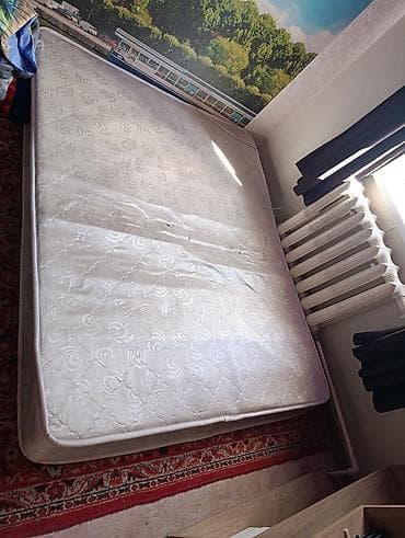 двуспальная кровать: Спальный матрас, Двуспальный, Боннельная система пружин, Жаккард, Матрасы средней жесткости — 2